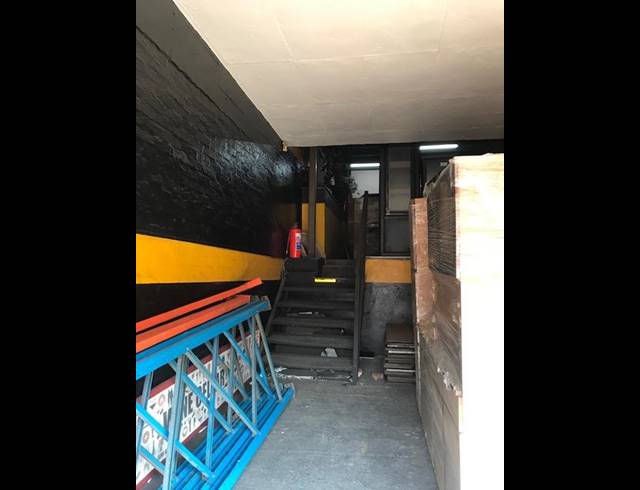 892M² WAREHOUSE TO LET IN DURBAN CENTRAL